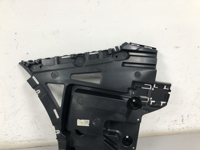 BMW 51129451157 Кронштейн бампера заднего левый в наличии Каменское