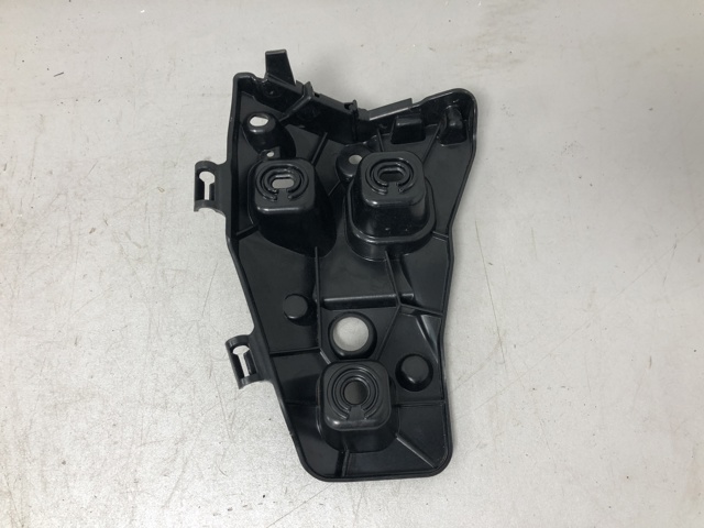BMW 51129883542 Кронштейн бампера заднего правый в наличии Киев