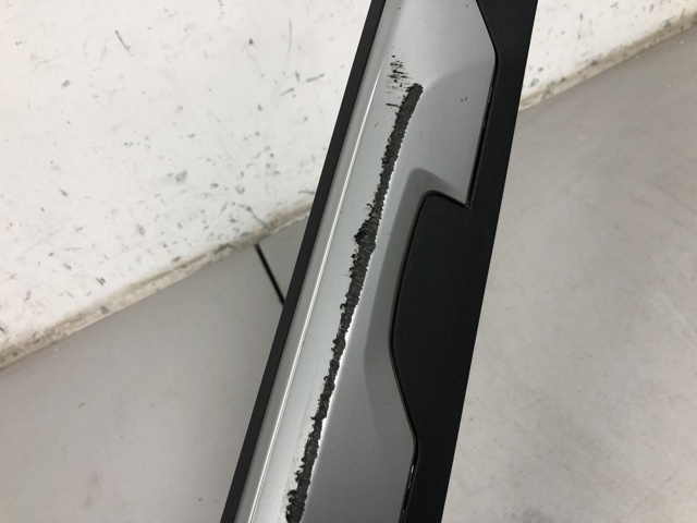 51138499210 BMW Молдинг двери передней правой нижний купить в Житомир