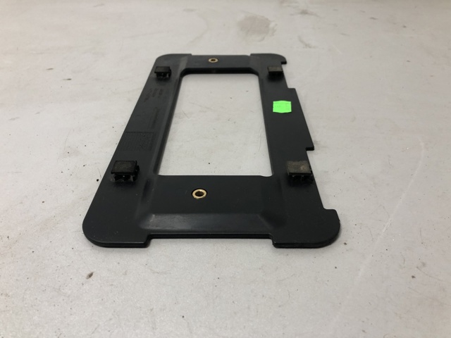 BMW 51139448724 Панель крепления номерного знака заднего в наличии Николаев
