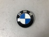 Фирменный значек капота 51147463684 BMW