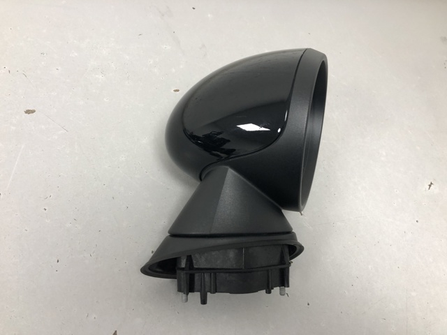Зеркало заднего вида правое 51167401094 BMW