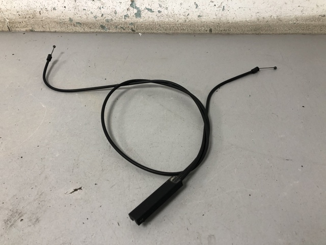 51237183773 BMW Трос открывания капота передний купить в Киев