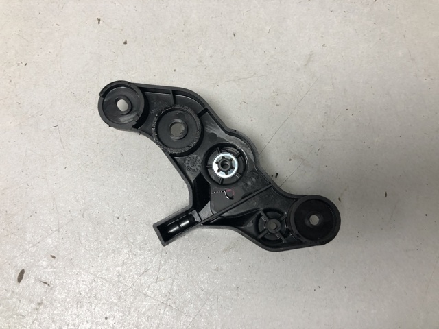 51237326517 BMW Кронштейн ручки открывания капота купить в Сумы