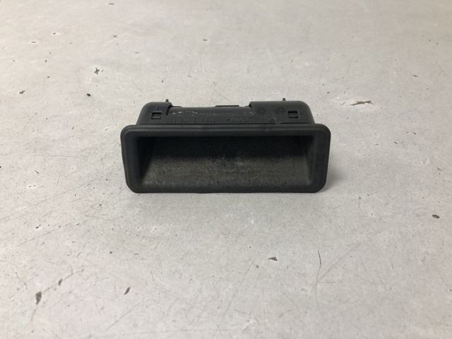 51247118158 BMW Ручка крышки багажника (двери 3/5-й задней) наружная купить в Ирпень