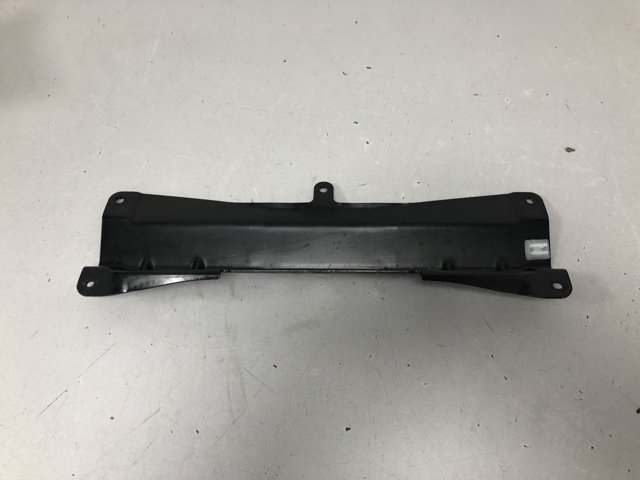 Крепление бампера переднего 51247149618 BMW
