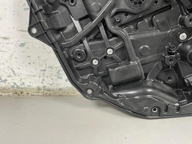 BMW 51337487088 Механизм стеклоподъемника двери задней правой в наличии Черновцы