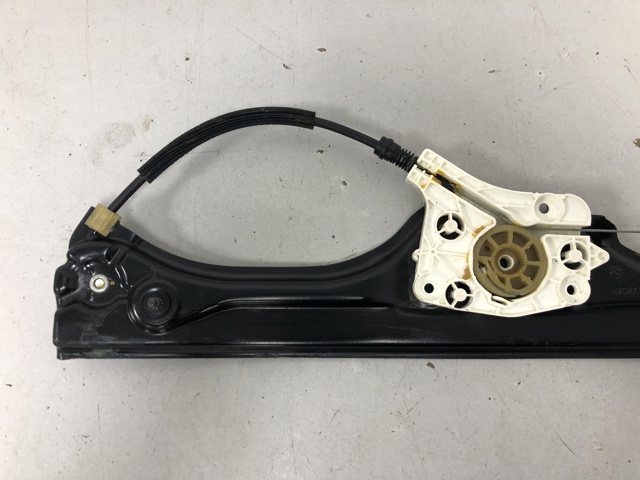 51357166382 BMW Механизм стеклоподъемника двери задней правой купить в Павлоград