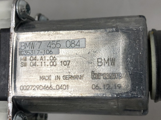 Мотор стеклоподъемника двери задней, правой 51357455084 BMW