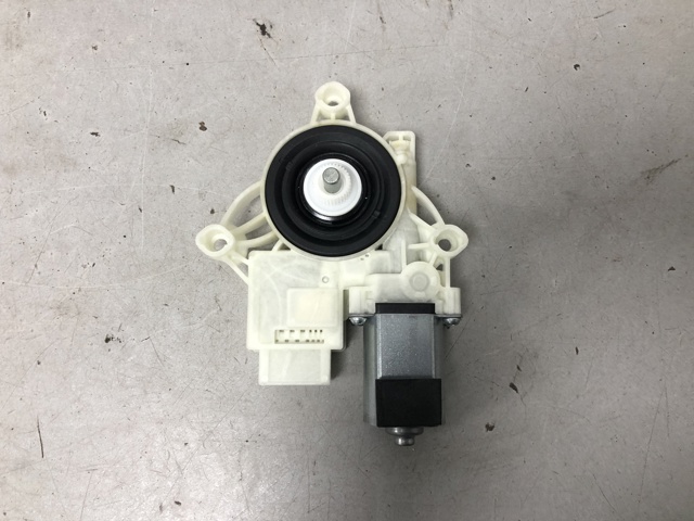 BMW 51358495865 Мотор стеклоподъемника двери передней левой в наличии Харьков
