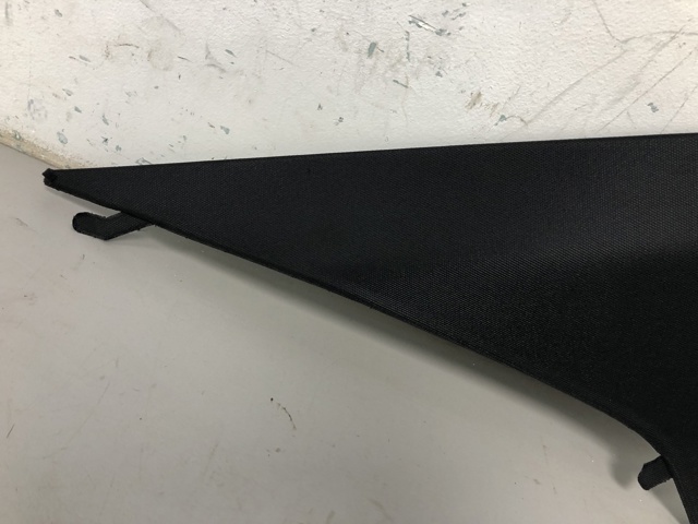 BMW 51438079323 Обшивка стойки кузова внутренняя задняя левая в наличии Полтава