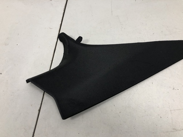BMW 51438079323 Обшивка стойки кузова внутренняя задняя левая в наличии Харьков