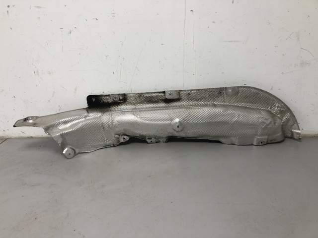 Тепловой экран выхлопной системы 51487394798 BMW