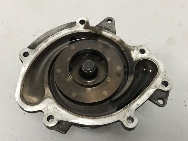 5175580AA CHRYSLER Помпа водяная (насос) охлаждения купить в Львов