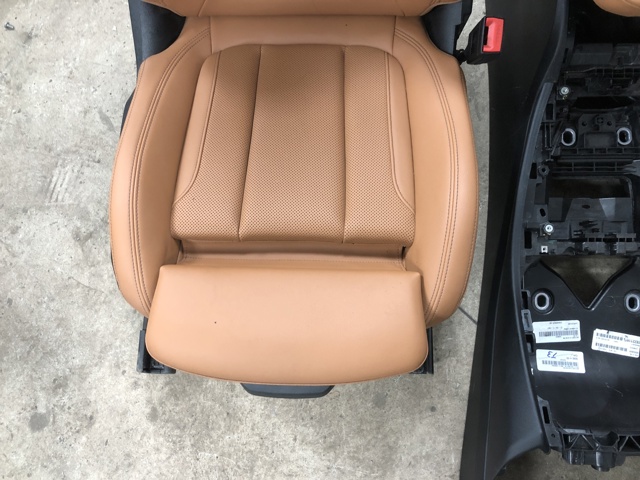 BMW 52105A1ADE0 в наличии Кривой Рог