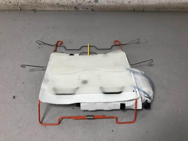 52107418338 BMW купить в Ужгород