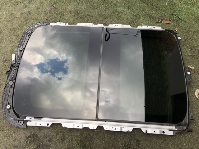 54107379619 BMW Крышка люка крыши передняя купить в Харьков