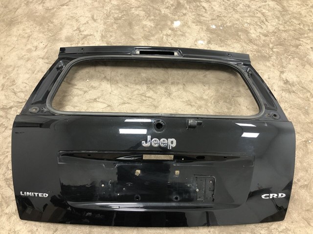 Кришка багажника jeep grand cherokee 55399066ac 2005-2010 (13716) 55399066AC