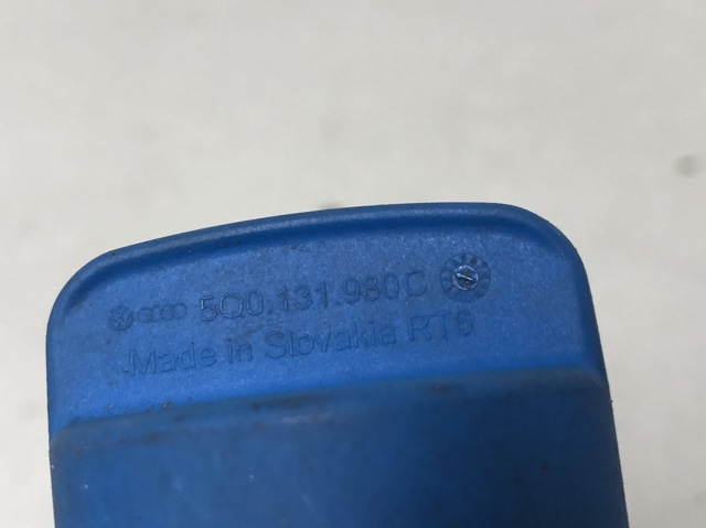 Крышка заливной горловины бака AD BLUE 5Q0131980C VAG