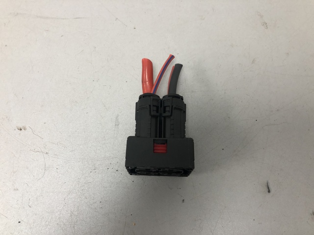 61139362854 BMW купить в Николаев