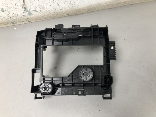 61146843881 BMW купить в Киев