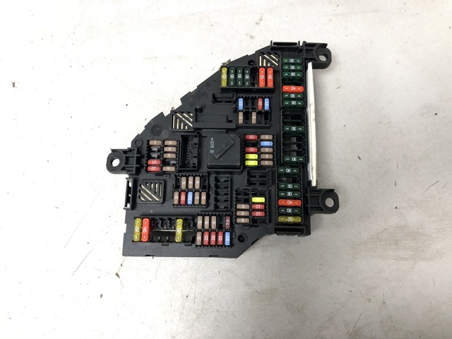 BMW 61149264923 Блок предохранителей в наличии Чернигов