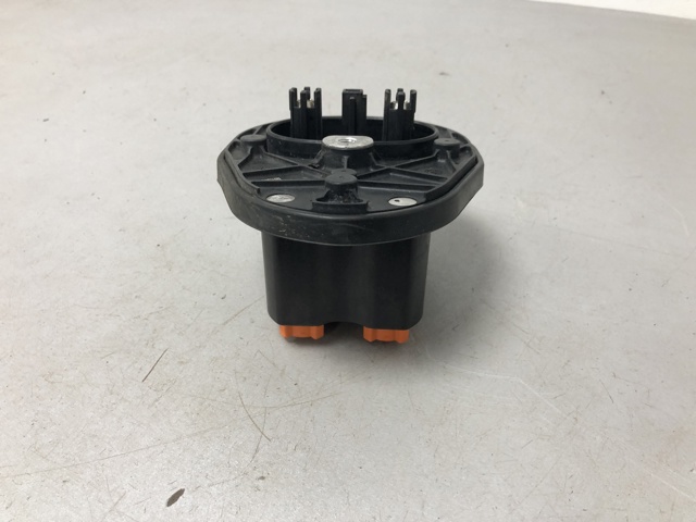 61278846215 BMW купить в Кривой Рог