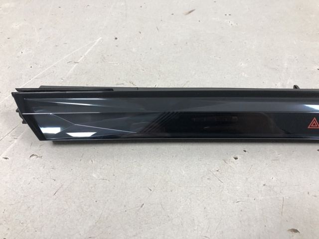 BMW 61315B38364 в наличии Ужгород