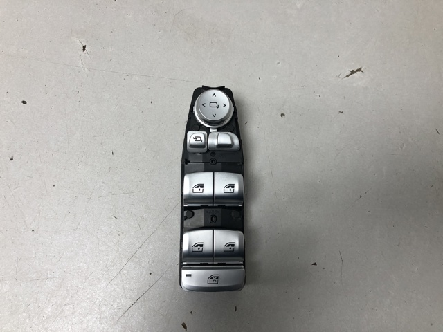 Кнопки переднего левого стекло подъёмника 61316847099 BMW