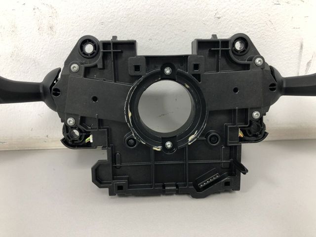 61317944077 BMW купить в Черкассы