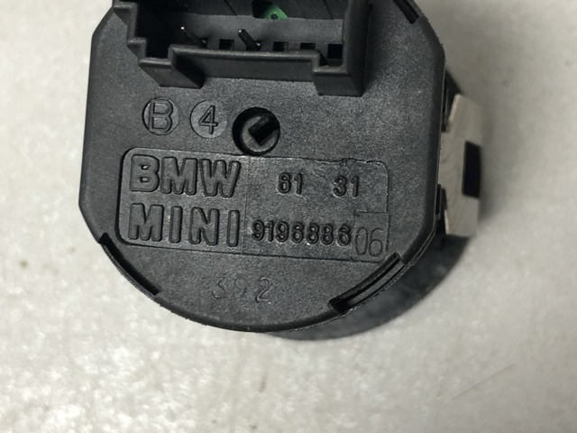 61319196886 BMW купить в Николаев