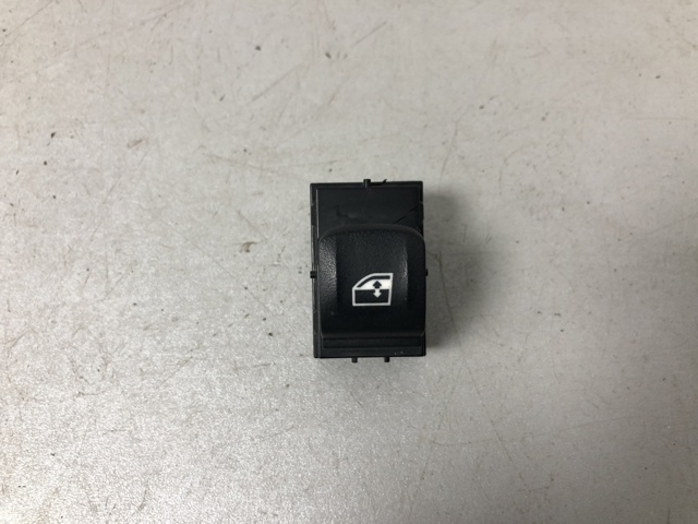 BMW 61319327031 Кнопка стеклоподъемника передняя в наличии Кривой Рог