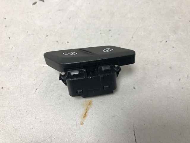 61319386780 BMW Выключатель центрального замка купить в Тернополь