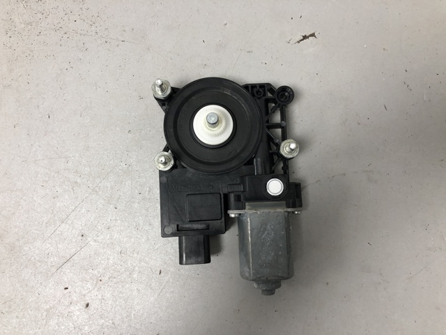 61359854231 BMW Мотор стеклоподъемника двери задней левой купить в Украина