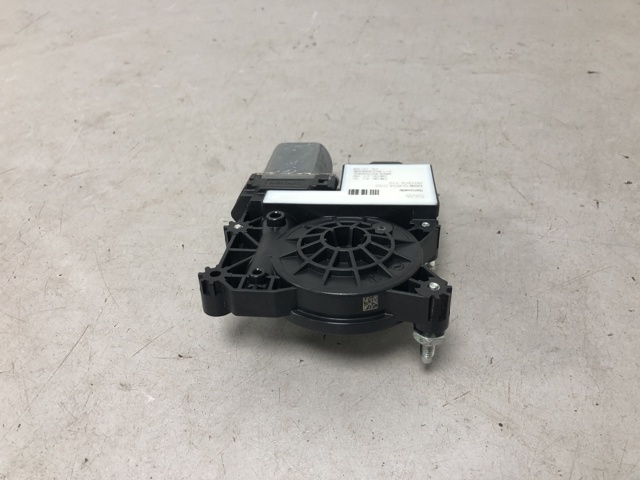 61359854232 BMW Мотор стеклоподъемника двери задней правой купить в Днепр