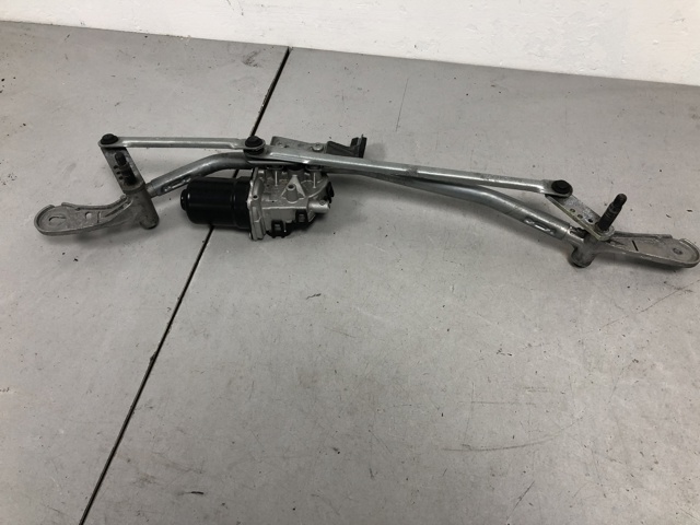61617427901 BMW Трапеция стеклоочистителя купить в Украина