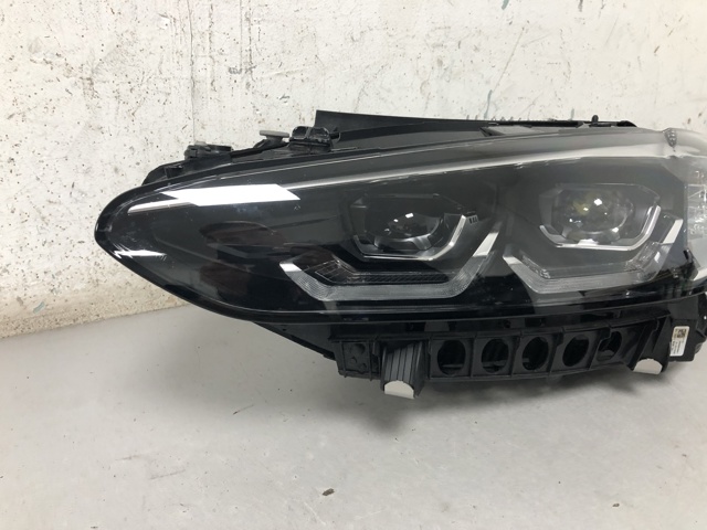 BMW 63119851039 Левая фара в наличии Николаев