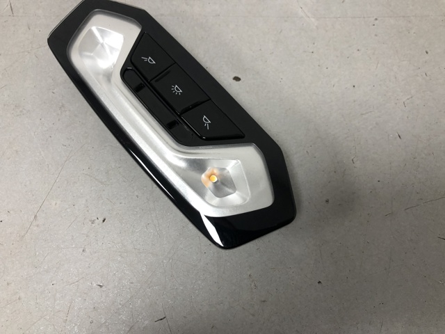 BMW 63317910813 в наличии Днепр