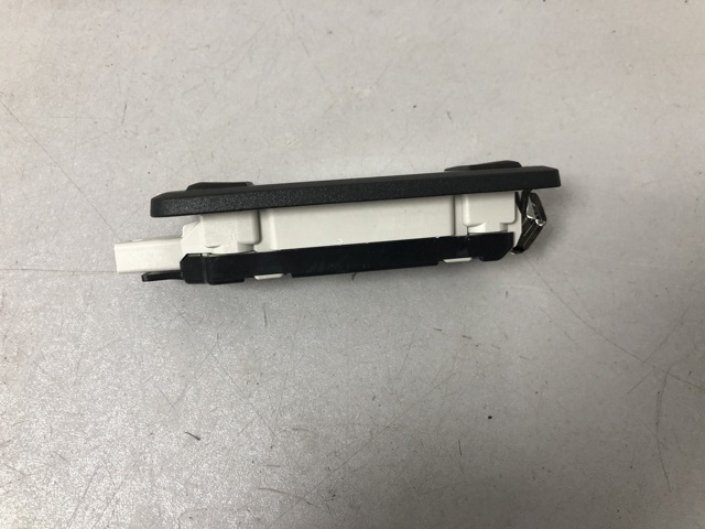 63319390891 BMW купить в Днепр