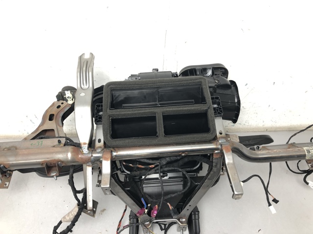 Корпус печки в сборе 64116827060 BMW