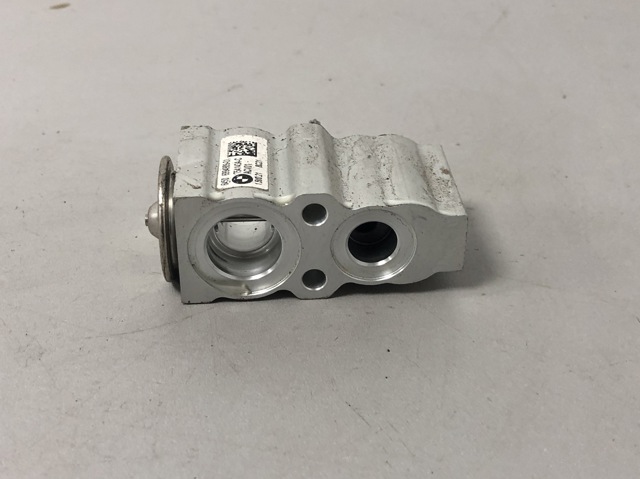 Клапан TRV, кондиционера 64116994989 BMW