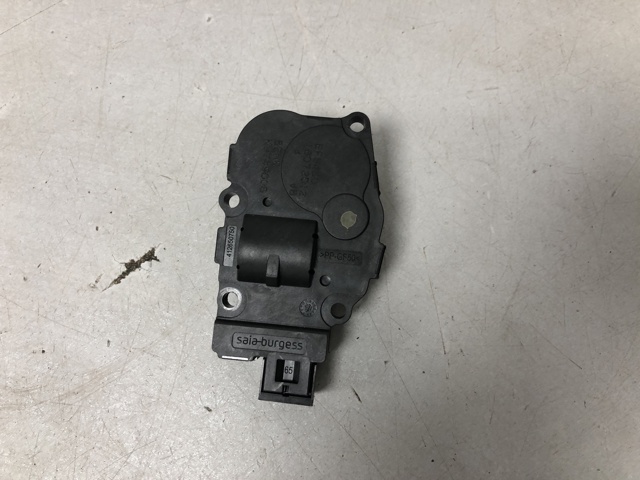 64119319037 BMW Привод заслонки печки купить в Сумы