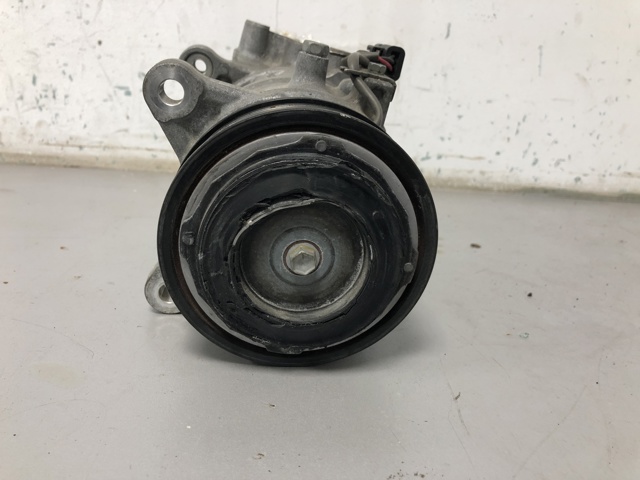 BMW 64526994082 Компрессор кондиционера в наличии Киев