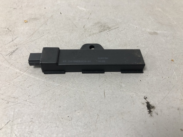 65205A5D3C0 BMW Антенна купить в Чернигов