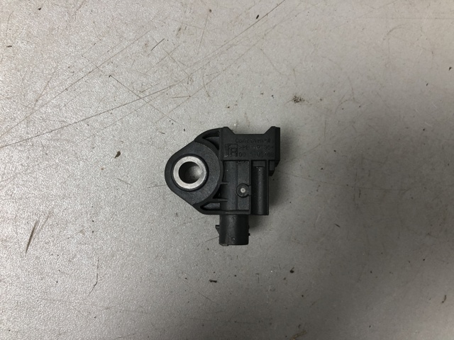 Датчик AIRBAG передний 65779496819 BMW