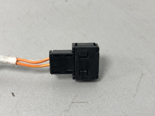 6905140 BMW купить в Хмельницкий