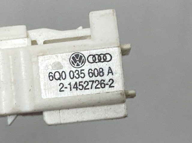6Q0035608A VAG купить в Ужгород