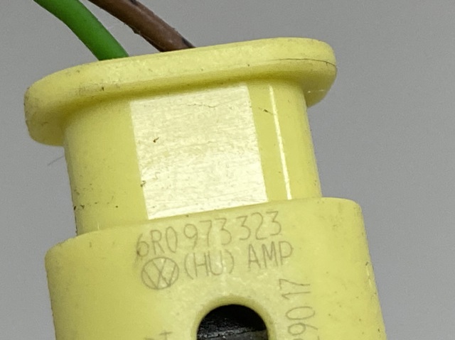 VAG 6R0973323 в наличии Полтава