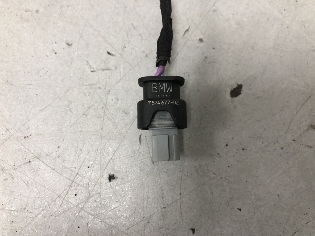 7574677 BMW купить в Ужгород