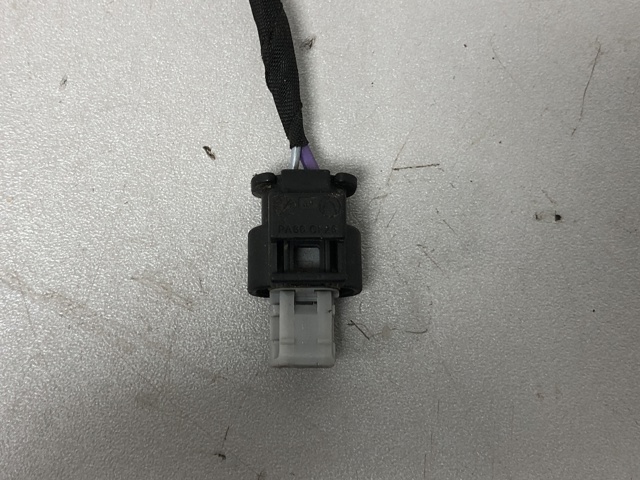 7574677 BMW купить в Ужгород